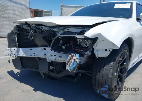 2017 Chrysler 300 300S z USA, uszkodzony, nr VIN 2C3CCABG4HH664771